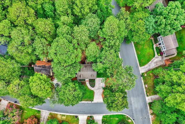 2 Cottage Woods Court, Durham, NC 27713
