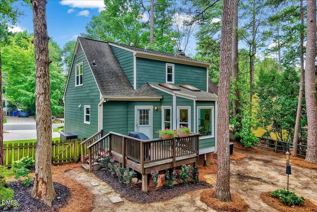 2 Cottage Woods Court, Durham, NC 27713