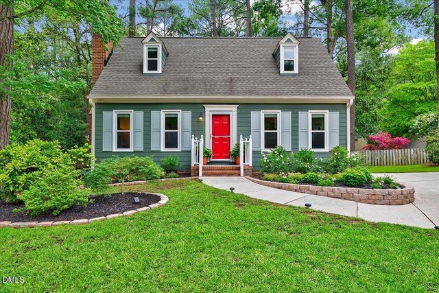 2 Cottage Woods Court, Durham, NC 27713