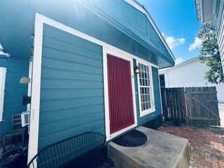 711 W 35th ST B, Austin, TX 78705