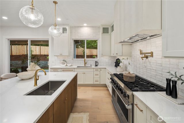 1651 169th Avenue NE, Bellevue, WA 98008