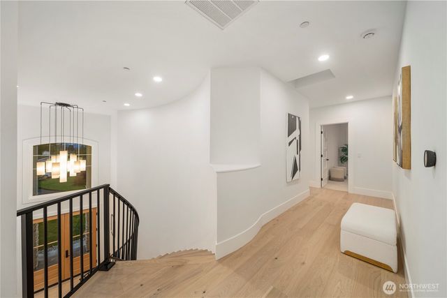 1651 169th Avenue NE, Bellevue, WA 98008