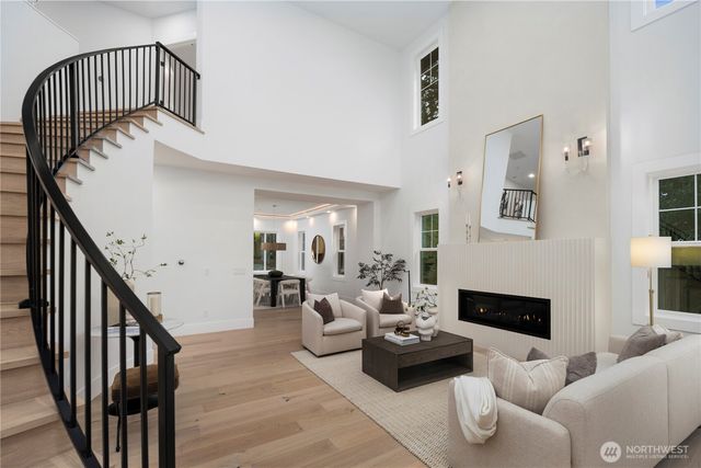 1651 169th Avenue NE, Bellevue, WA 98008