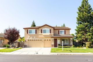 918 Shadow Tree Ct, Vacaville, CA 95687
