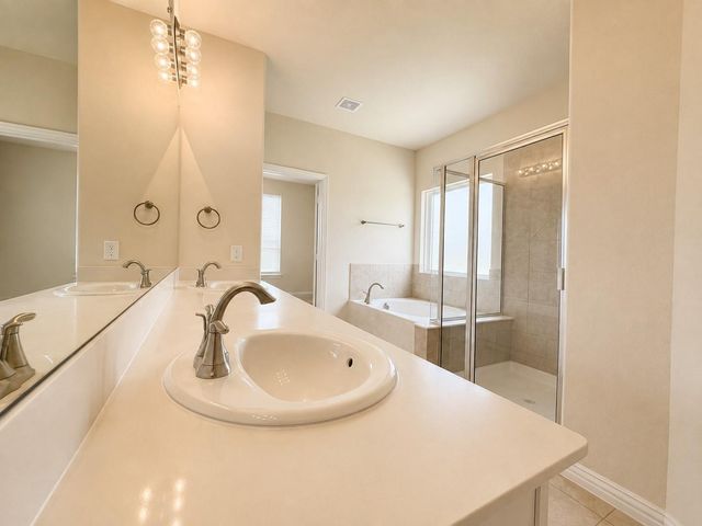 9734 Willowmoor Lane, Brookshire, TX 77423