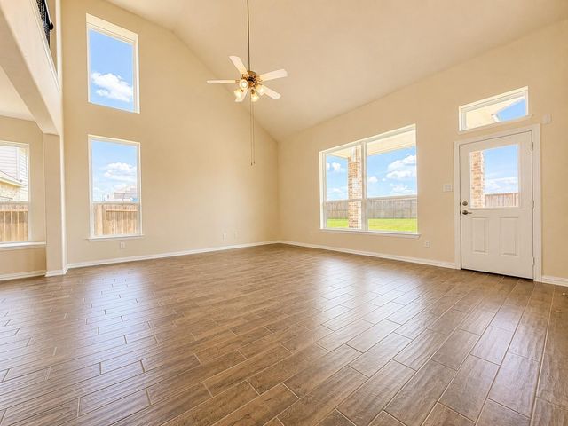 9734 Willowmoor Lane, Brookshire, TX 77423
