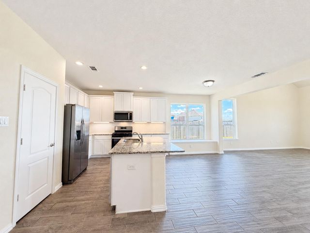 9734 Willowmoor Lane, Brookshire, TX 77423