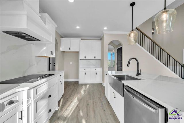 444 Burlington Drive, Macon, GA 31052