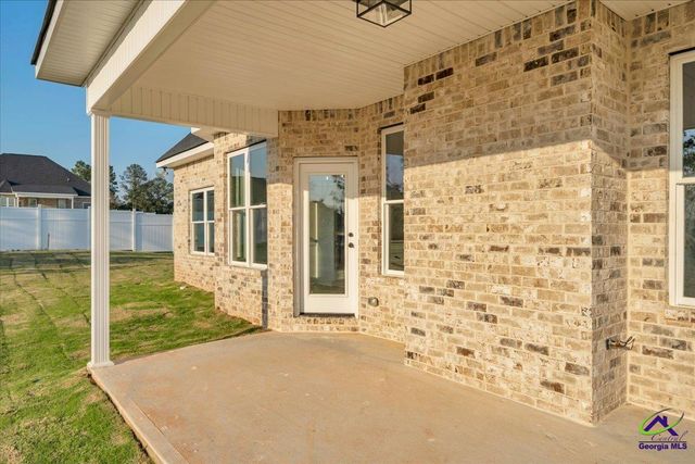 444 Burlington Drive, Macon, GA 31052