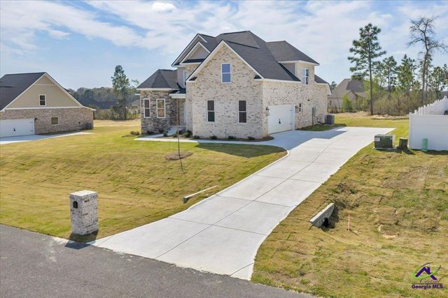 444 Burlington Drive, Macon, GA 31052