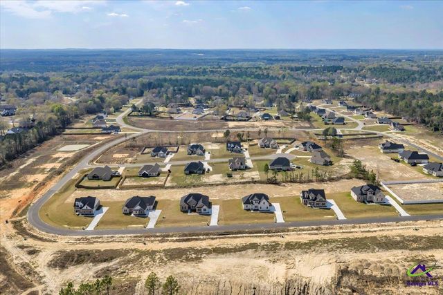 444 Burlington Drive, Macon, GA 31052