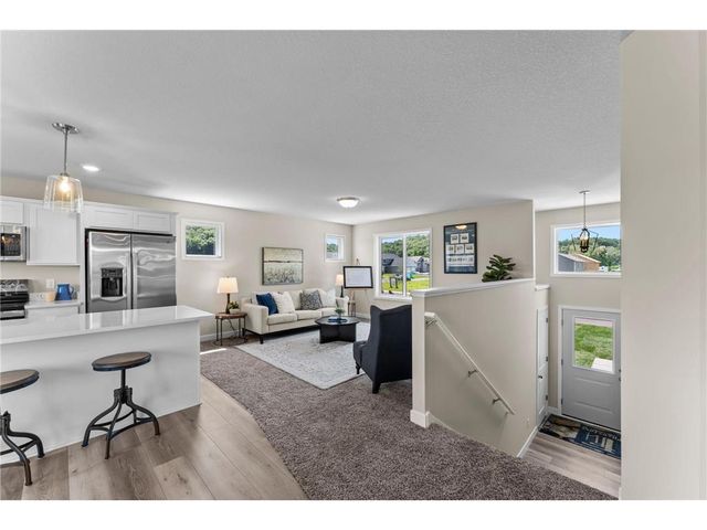 2017 Aster Lane, Mankato, MN 56001