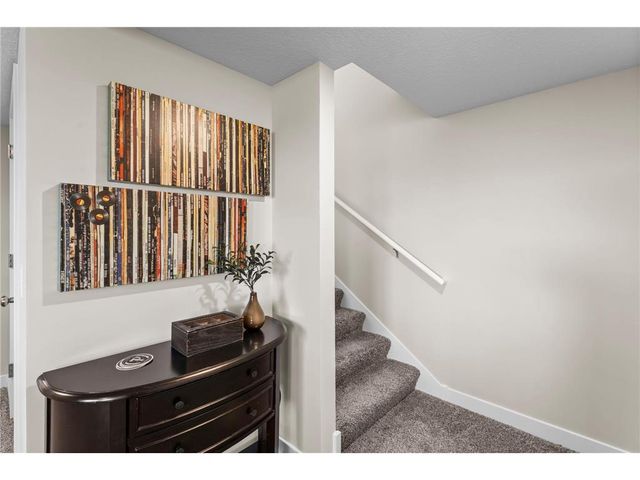 2017 Aster Lane, Mankato, MN 56001