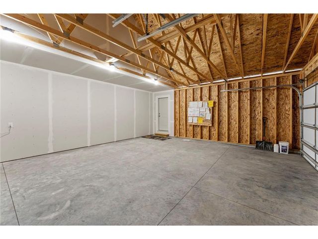 2017 Aster Lane, Mankato, MN 56001