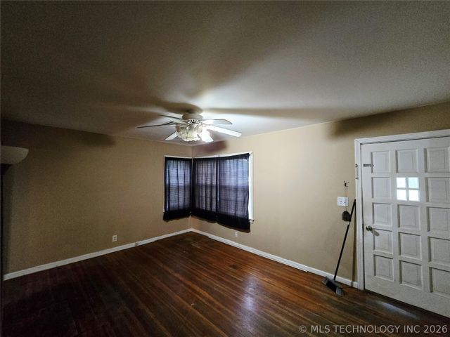 7 Payne Street, Pryor, OK 74361