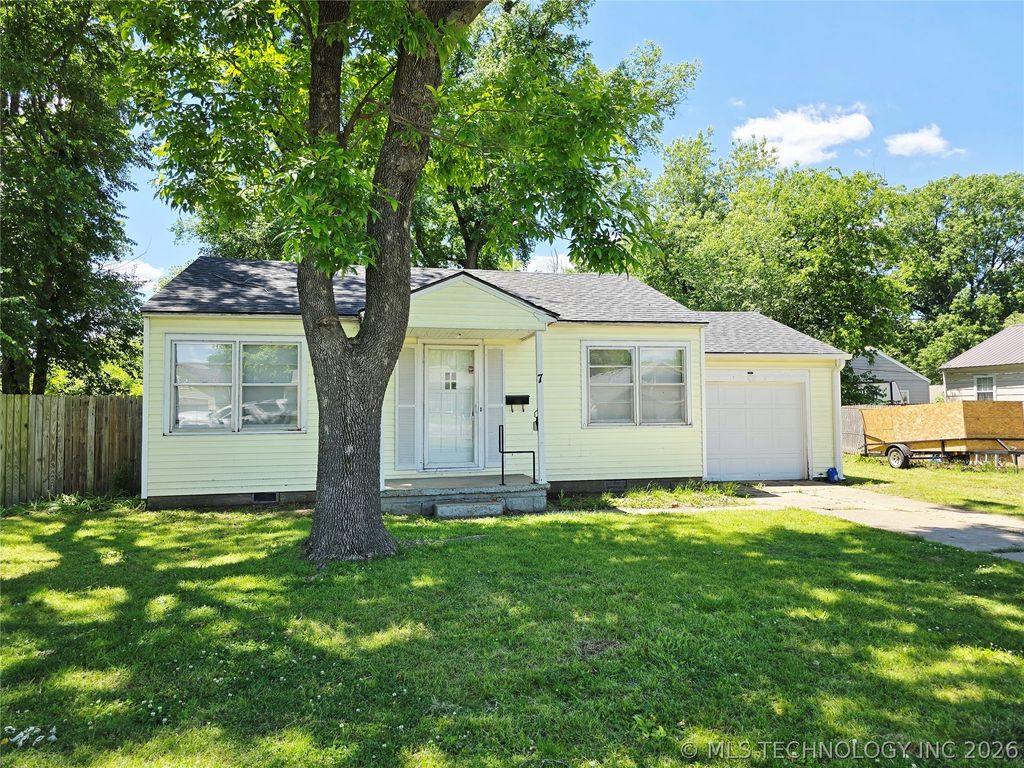 7 Payne Street, Pryor, OK 74361