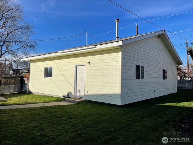 515 W 11th Avenue, Ellensburg, WA 98926