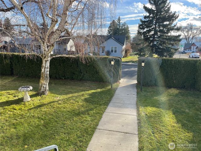 515 W 11th Avenue, Ellensburg, WA 98926
