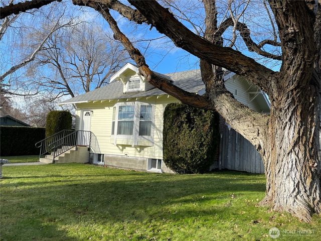 515 W 11th Avenue, Ellensburg, WA 98926