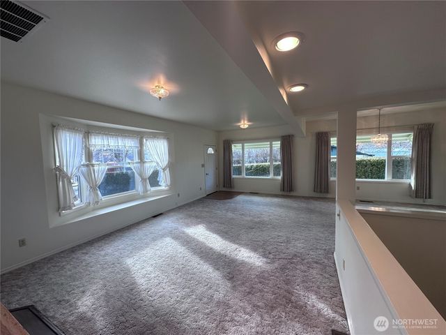 515 W 11th Avenue, Ellensburg, WA 98926