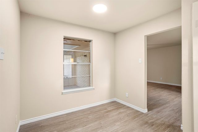 509 E Williamsburg Manor, Arlington, TX 76014