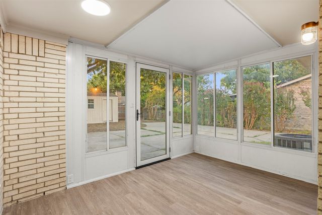 509 E Williamsburg Manor, Arlington, TX 76014