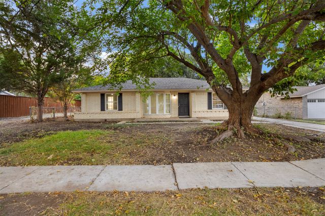 509 E Williamsburg Manor, Arlington, TX 76014