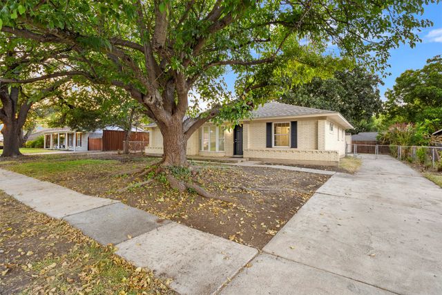 509 E Williamsburg Manor, Arlington, TX 76014