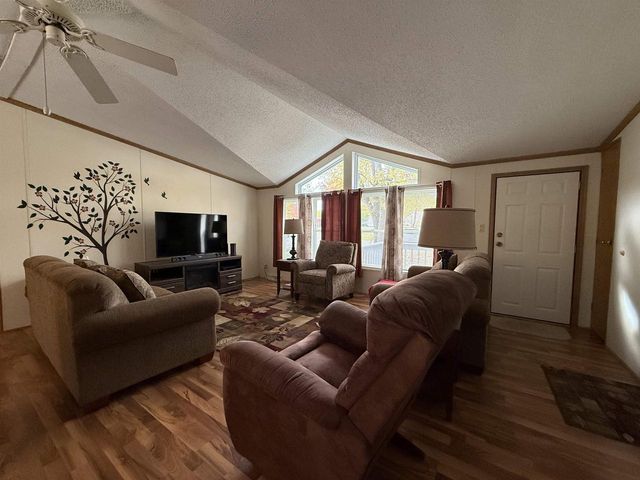 185 Timber Ridge Road, Wisconsin Dells, WI 53965