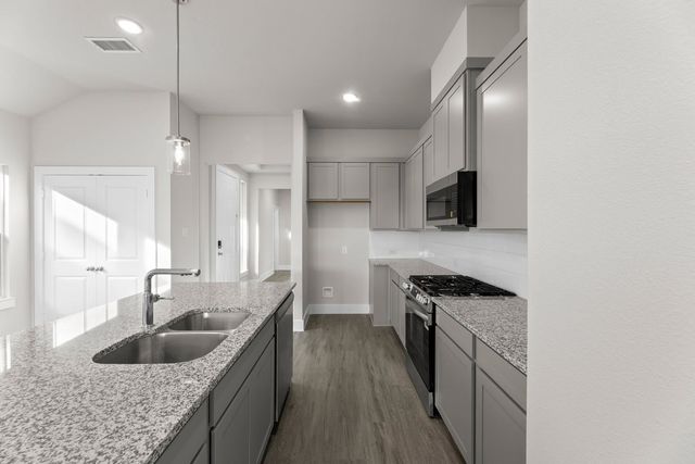 7317 Autumn Hill Drive, Denton, TX 76249