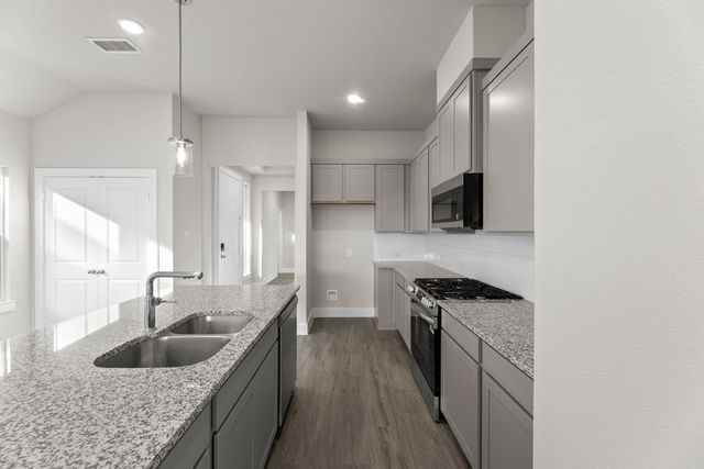 7317 Autumn Hill Drive, Denton, TX 76249