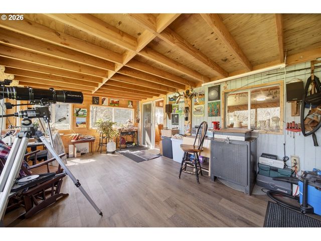 13818 LOON LAKE Rd, Reedsport, OR 97467