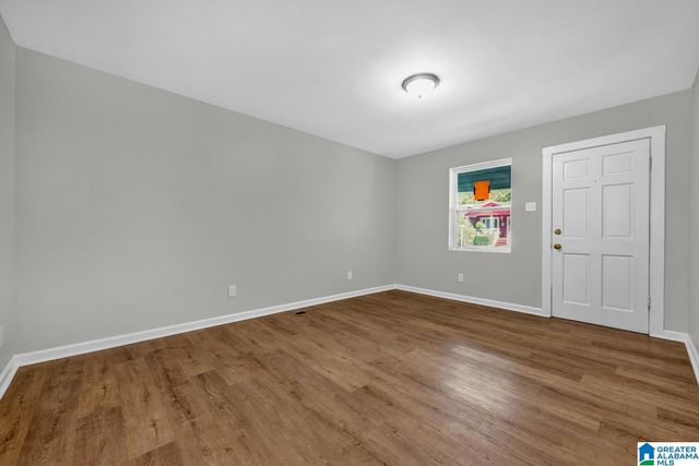 1324 19TH STREET SW, Birmingham, AL 35211