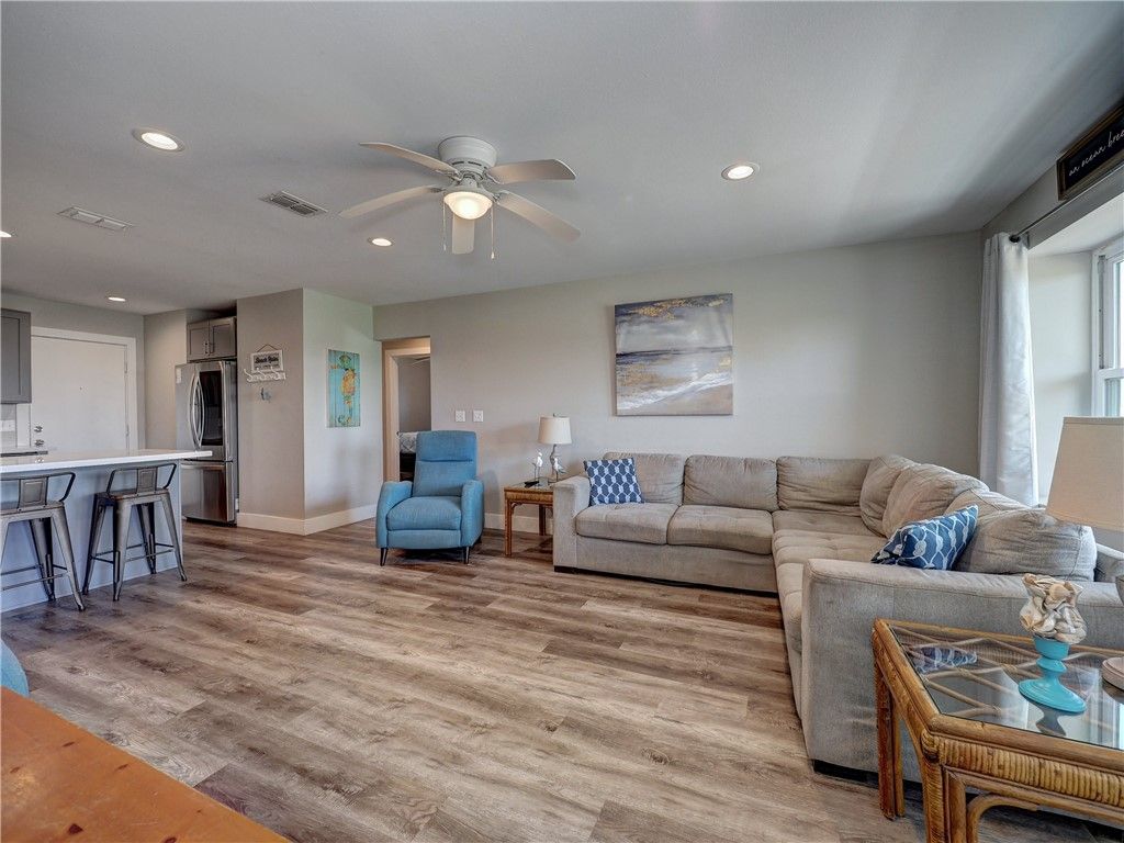 1107 S 11th St 59, Port Aransas, TX 78373 — photo 4