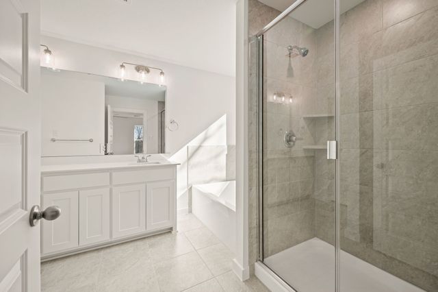 217 Shady Oaks Drive, Runaway Bay, TX 76426