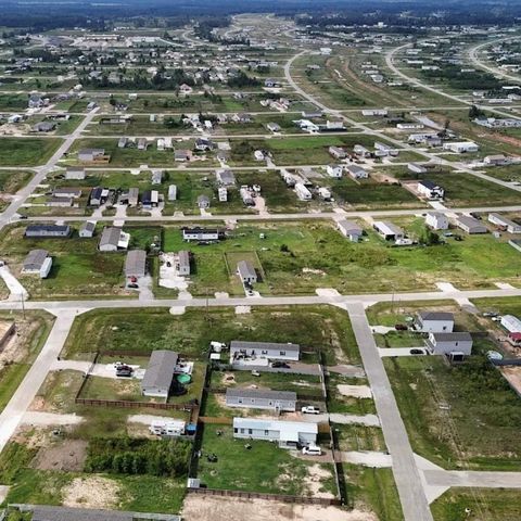 540 Road 5105, Cleveland, TX 77327