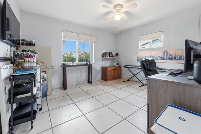391 SE 16th Ave, Pompano Beach, FL 33060