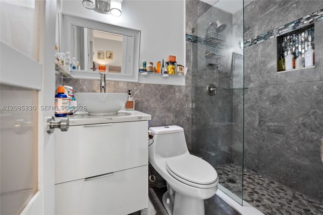391 SE 16th Ave, Pompano Beach, FL 33060