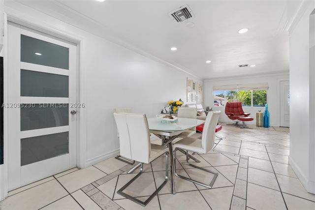 391 SE 16th Ave, Pompano Beach, FL 33060