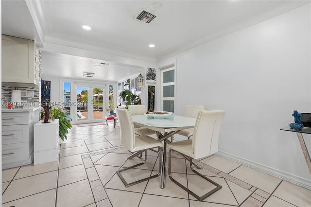 391 SE 16th Ave, Pompano Beach, FL 33060