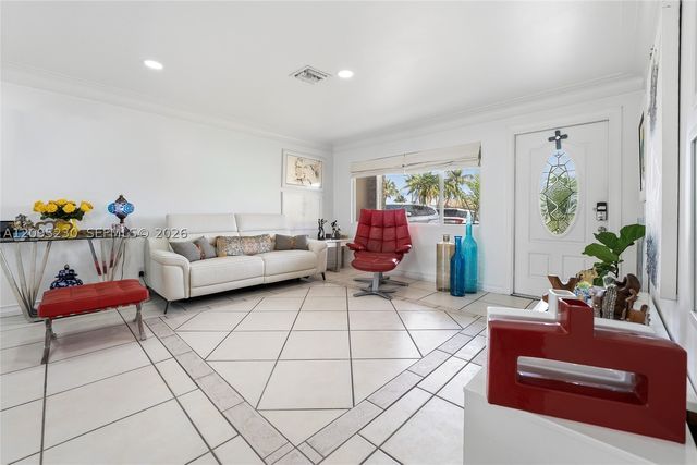 391 SE 16th Ave, Pompano Beach, FL 33060