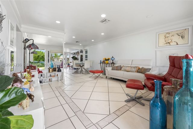 391 SE 16th Ave, Pompano Beach, FL 33060