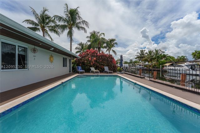 391 SE 16th Ave, Pompano Beach, FL 33060