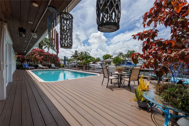 391 SE 16th Ave, Pompano Beach, FL 33060