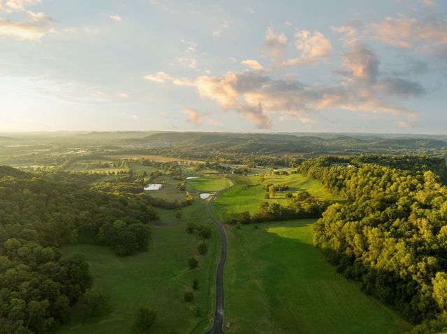 2009 Vista Creek Ln, Franklin, TN 37064