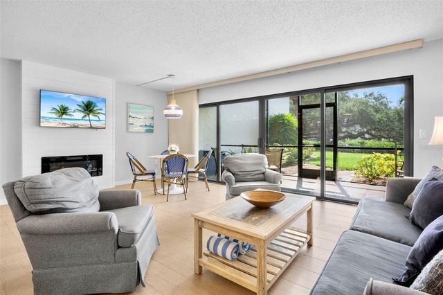 1600 COVE II PLACE 412, Sarasota, FL 34242