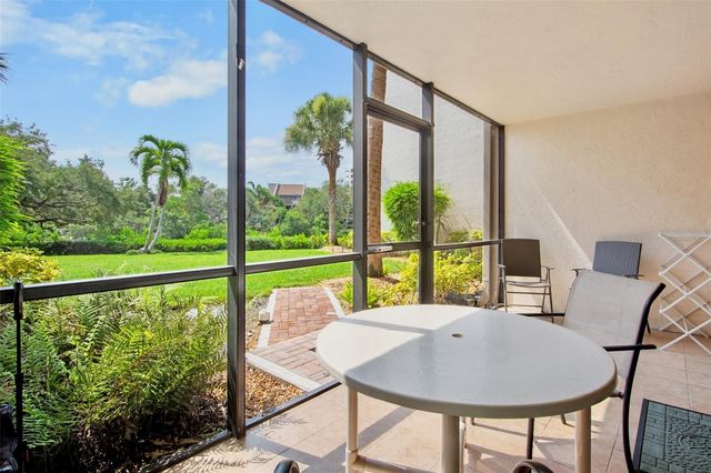 1600 COVE II PLACE 412, Sarasota, FL 34242