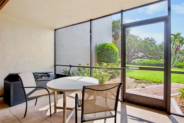 1600 COVE II PLACE 412, Sarasota, FL 34242