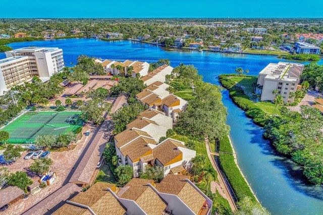 1600 COVE II PLACE 412, Sarasota, FL 34242
