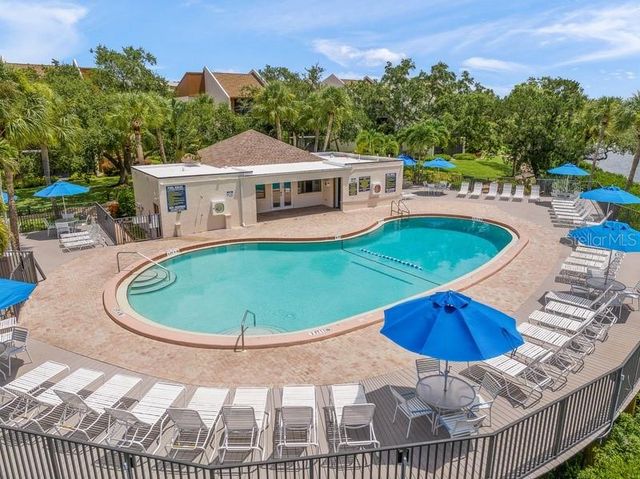 1600 COVE II PLACE 412, Sarasota, FL 34242